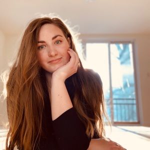 Meet your Posher, Nicole